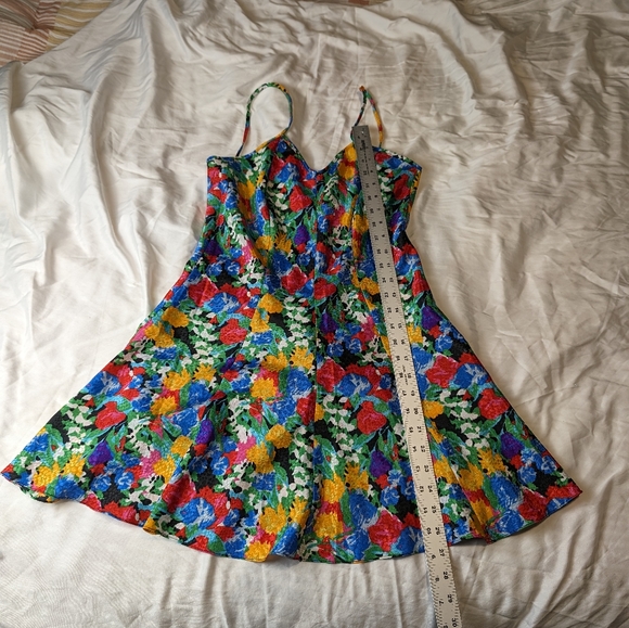 VTG floral slip small - Picture 2 of 8